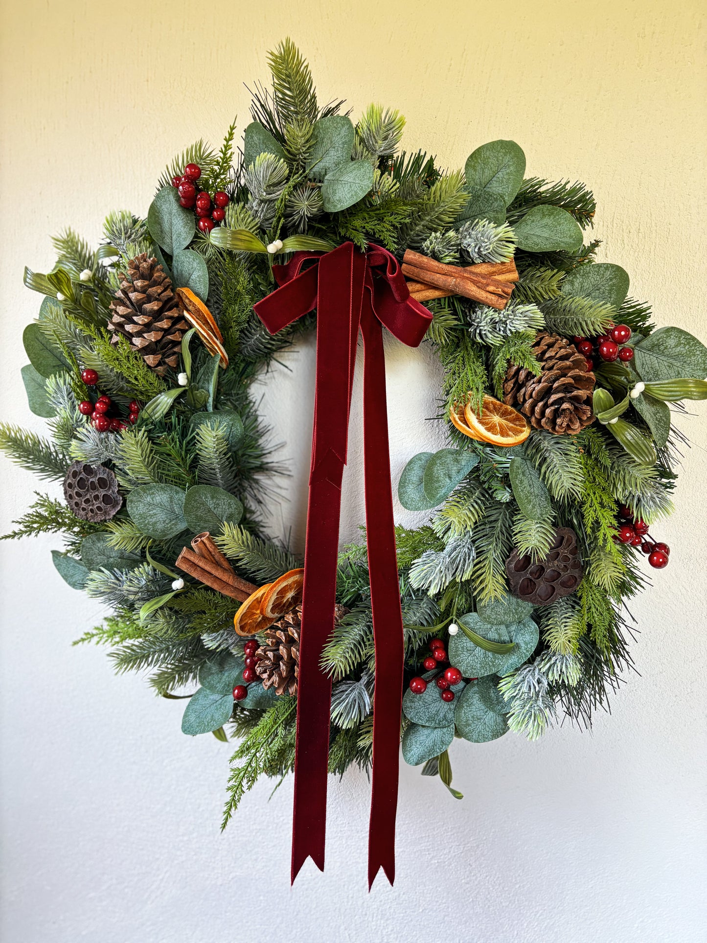XL Traditional Christmas Wreath