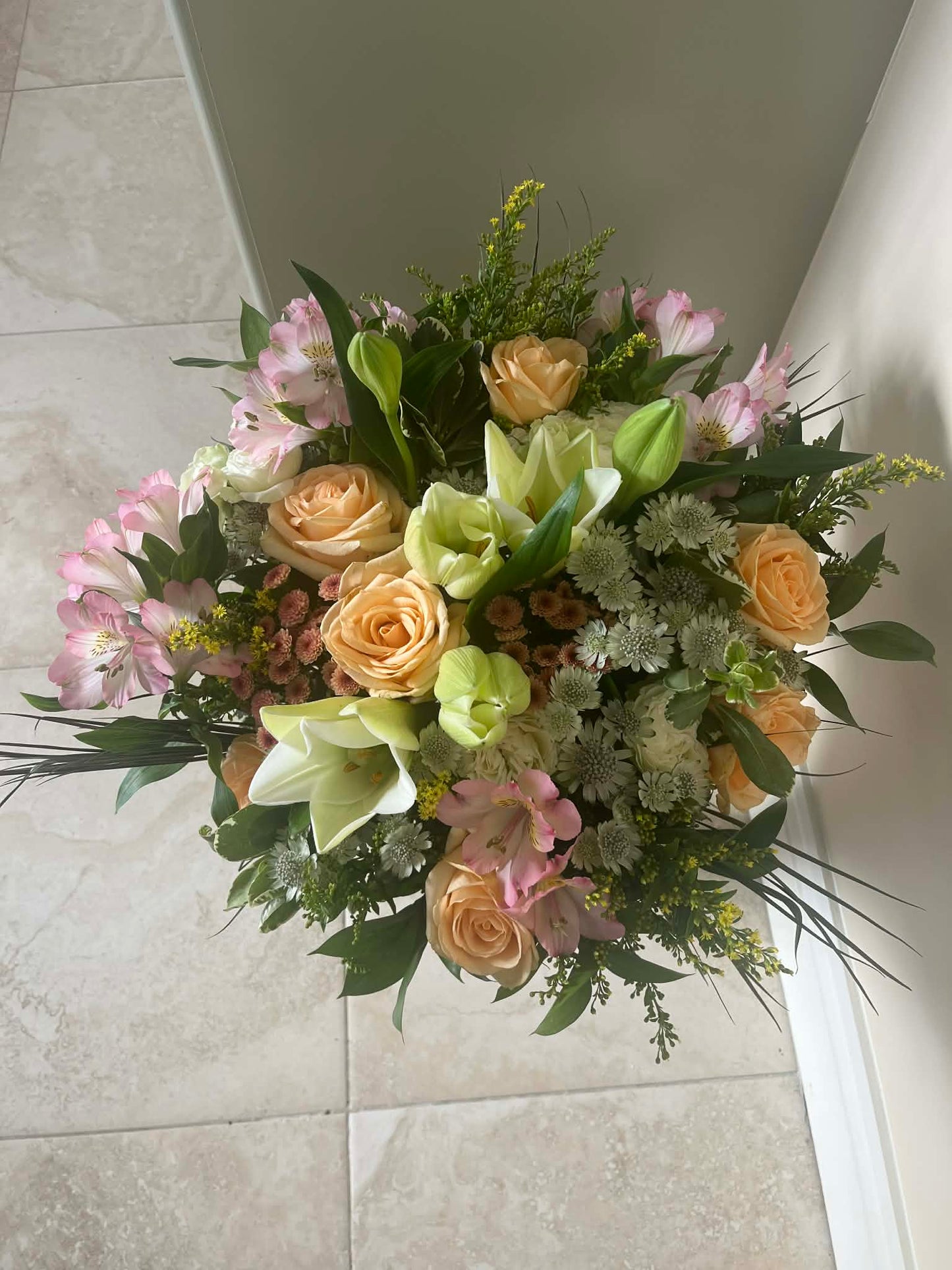 Yellow/ Peach Bouquet