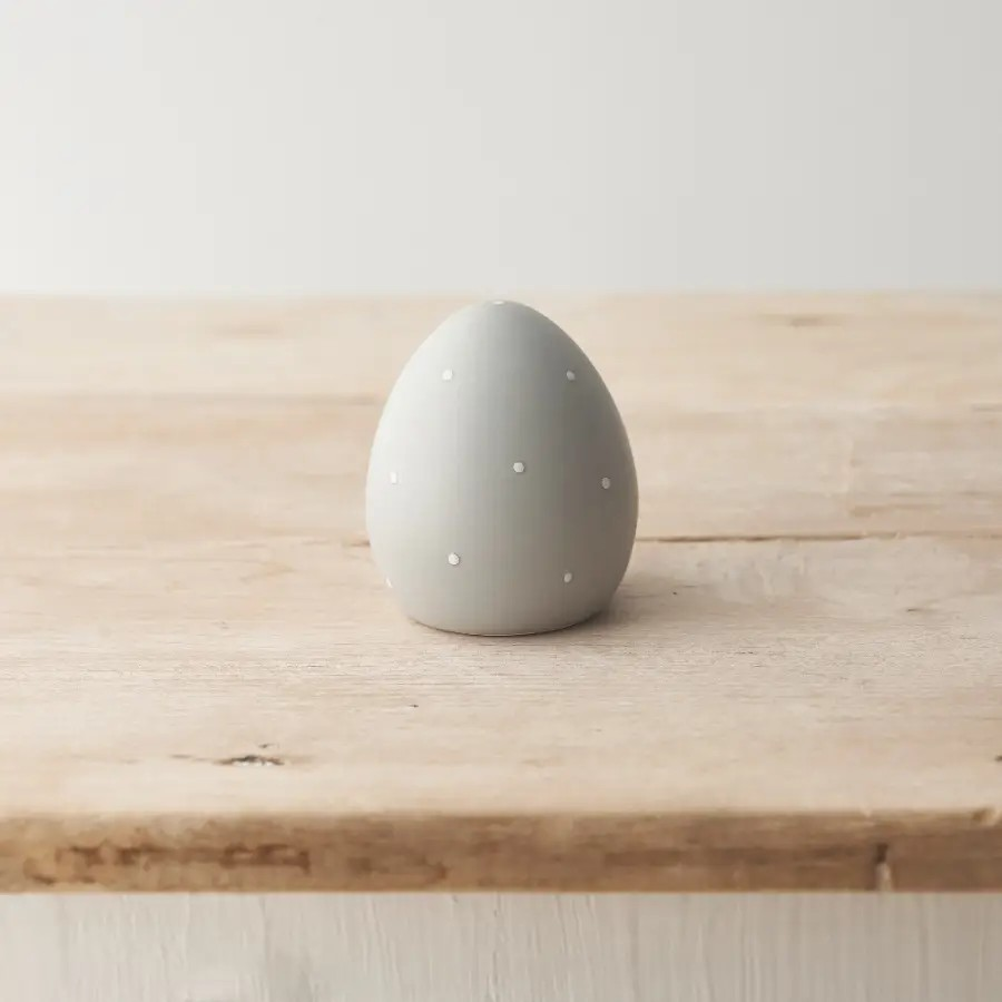 Grey polka dot Egg