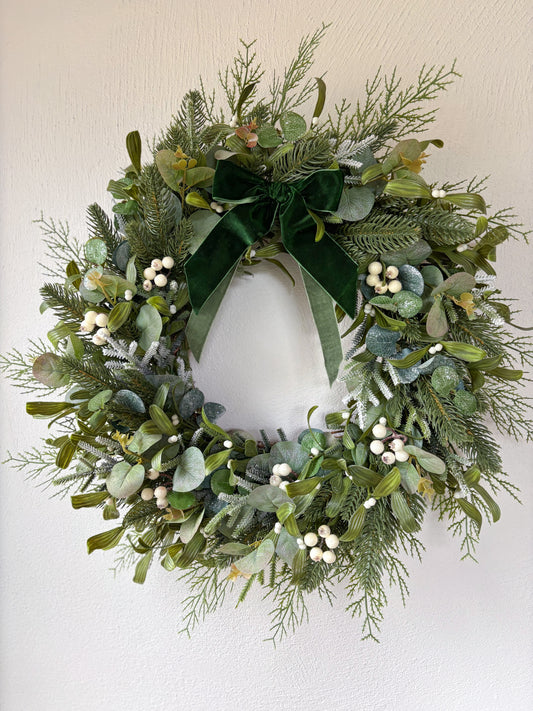 Mistletoe Christmas Wreath