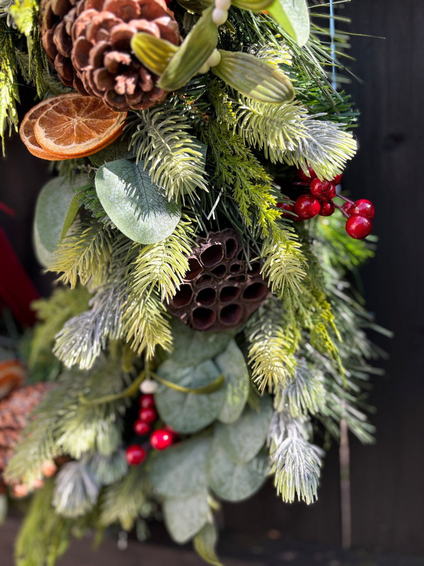 XL Traditional Christmas Wreath