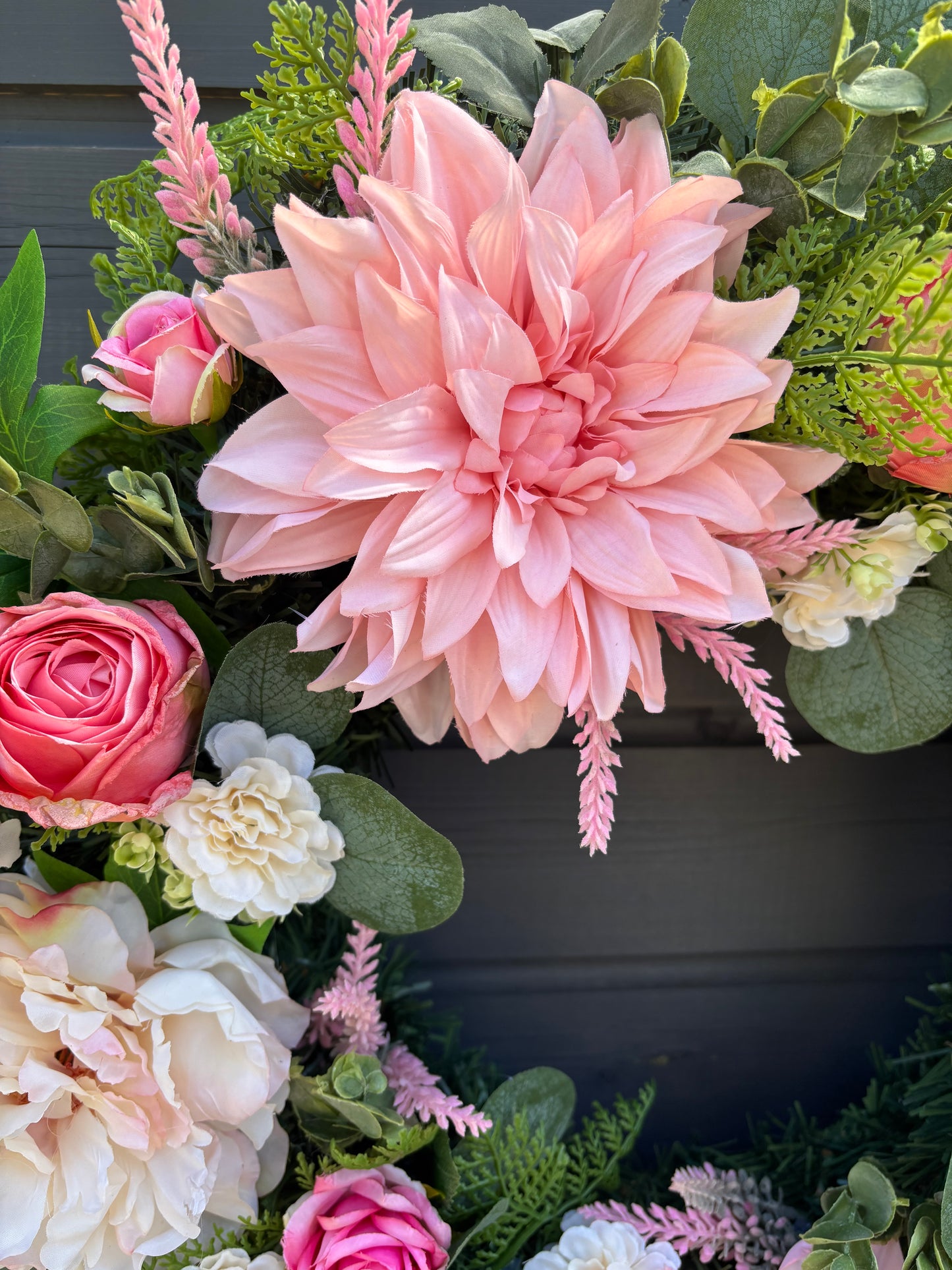 Coral Delux Wreath
