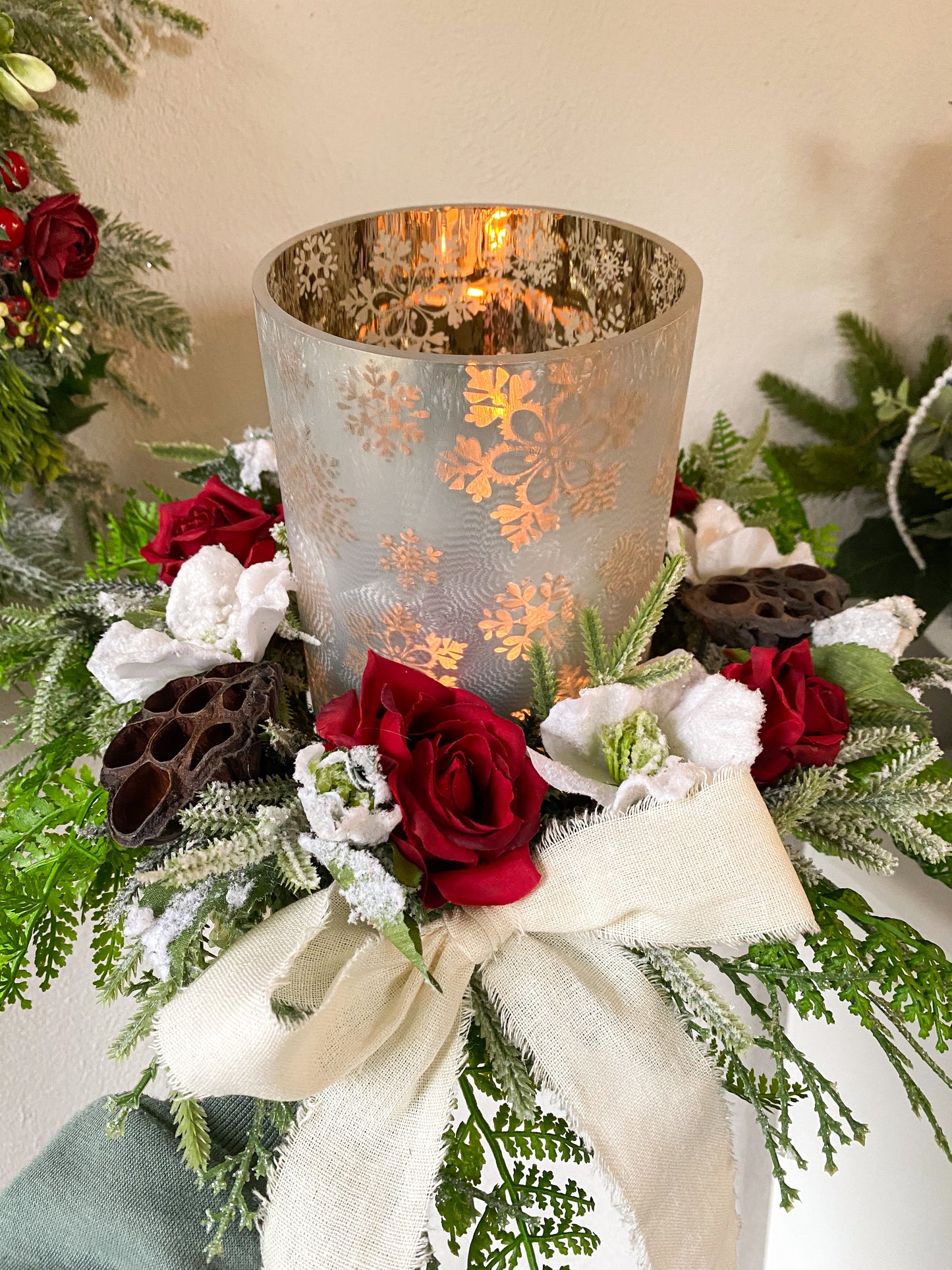 Christmas Candle Arrangement wreath