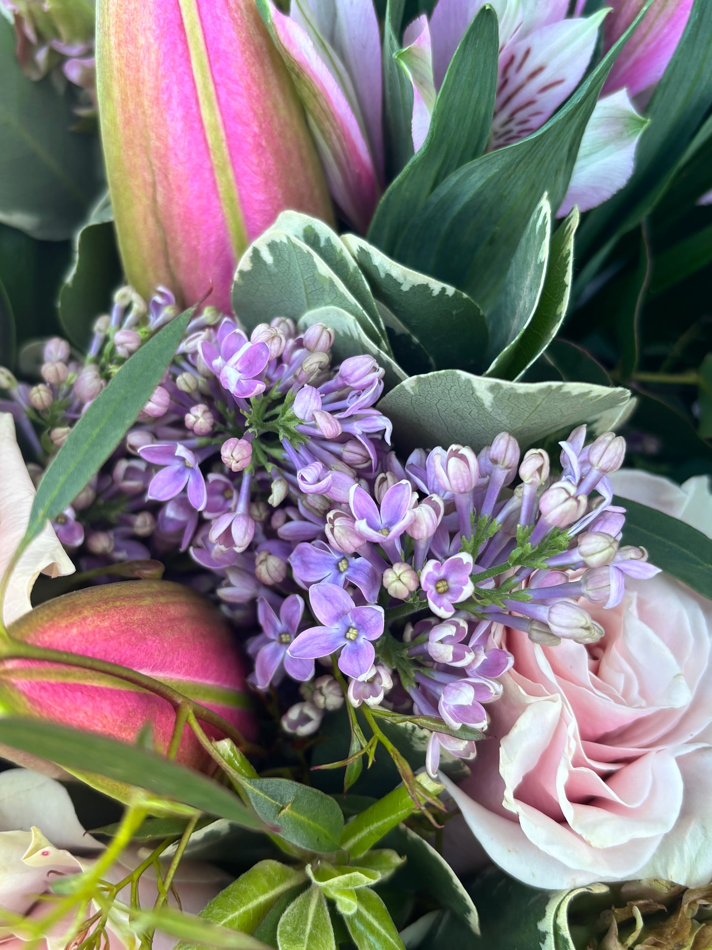Light Pink & Green Bouquet