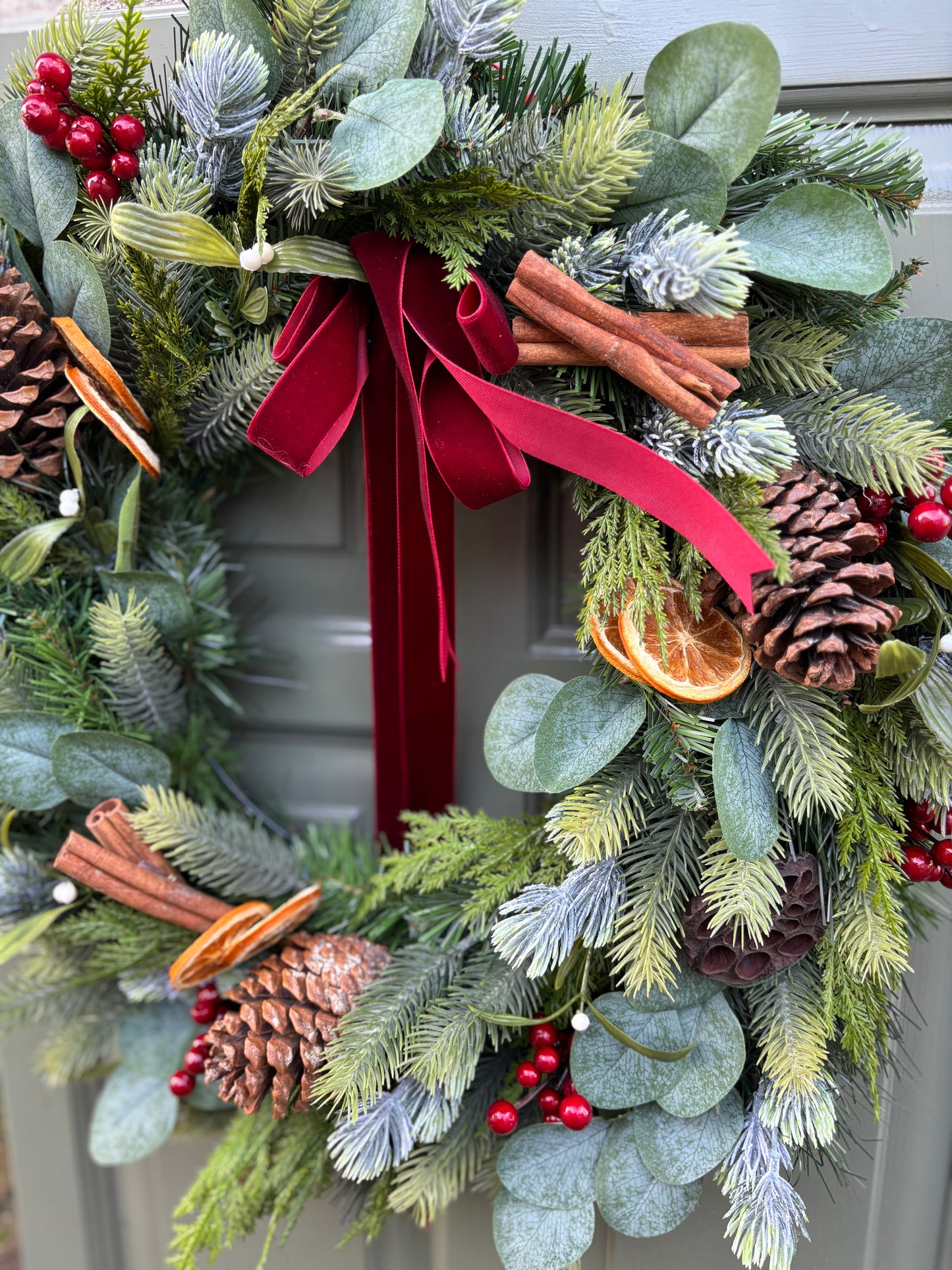 XL Traditional Christmas Wreath