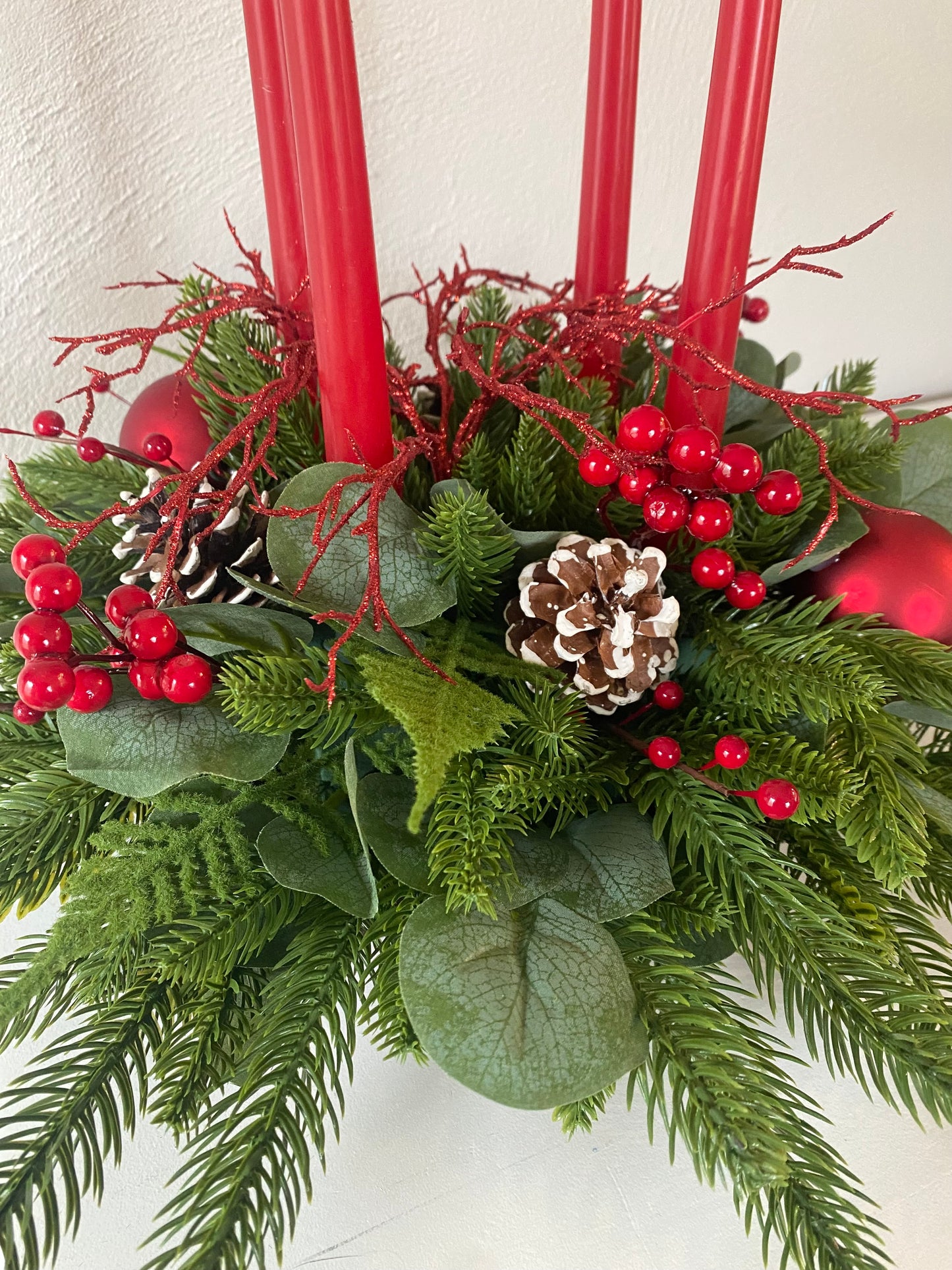 Red Christmas floral Centrepiece