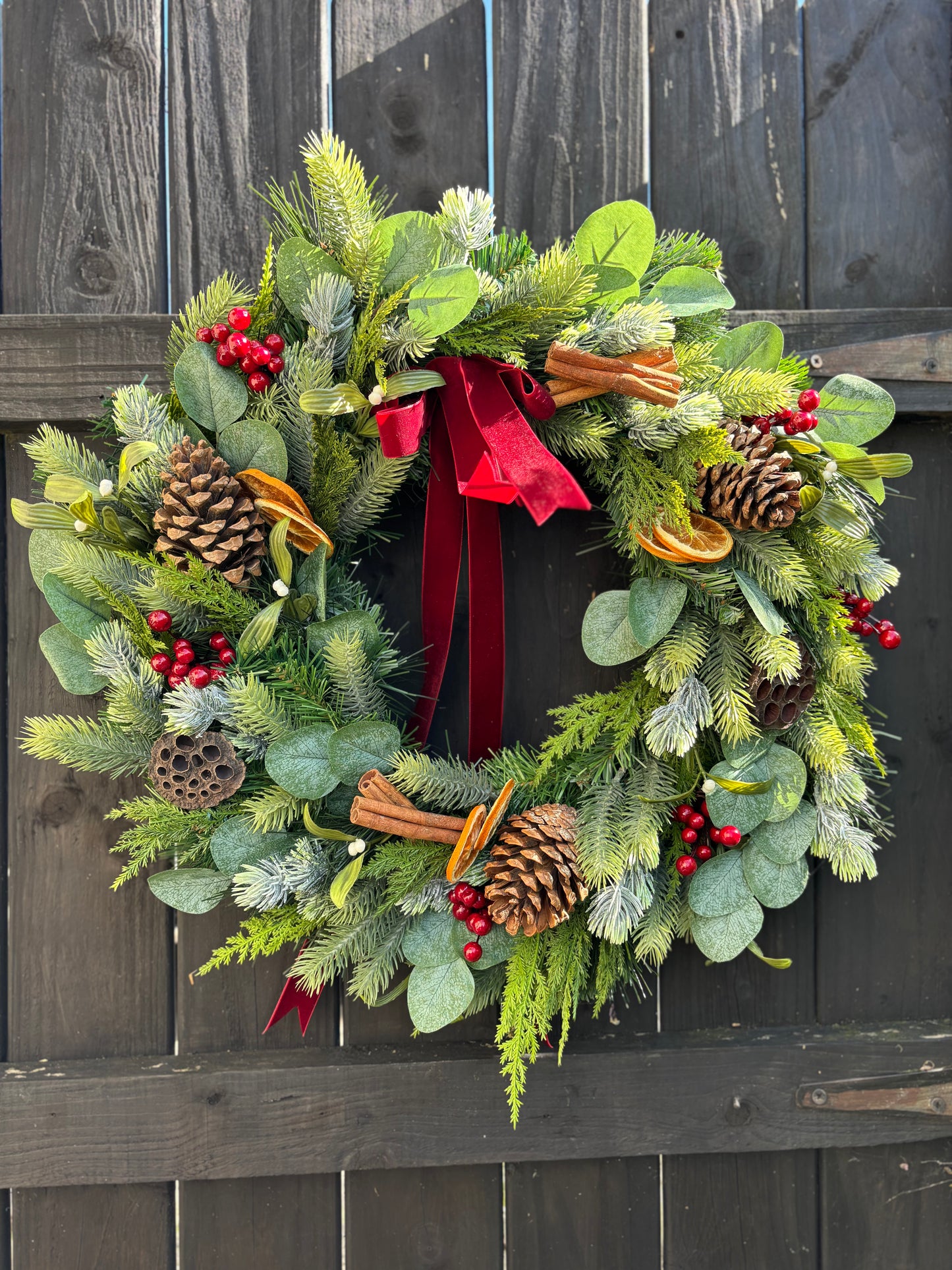 XL Traditional Christmas Wreath