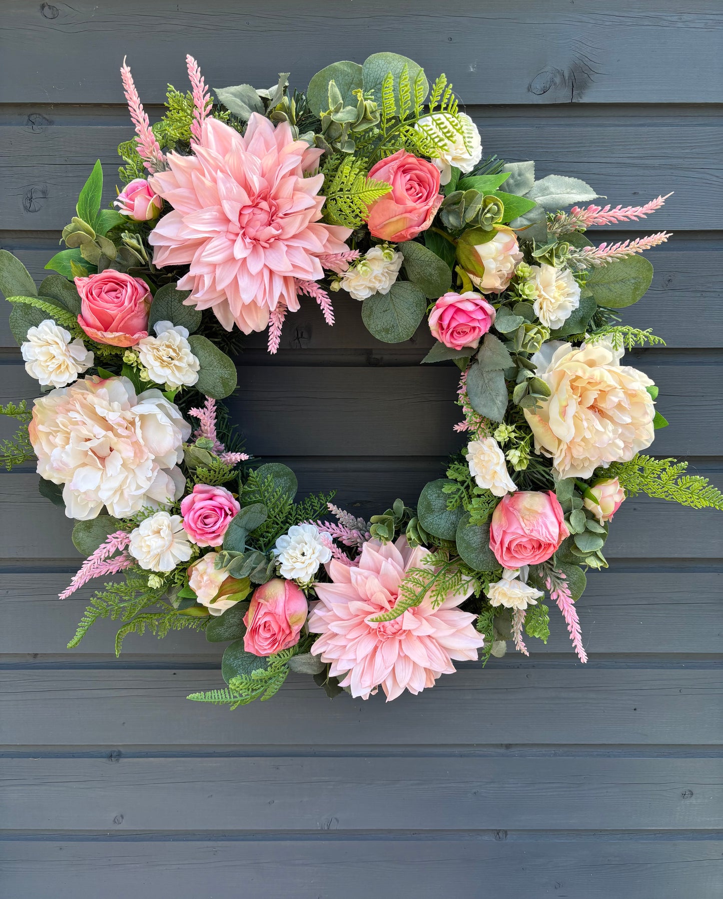 Coral Delux Wreath