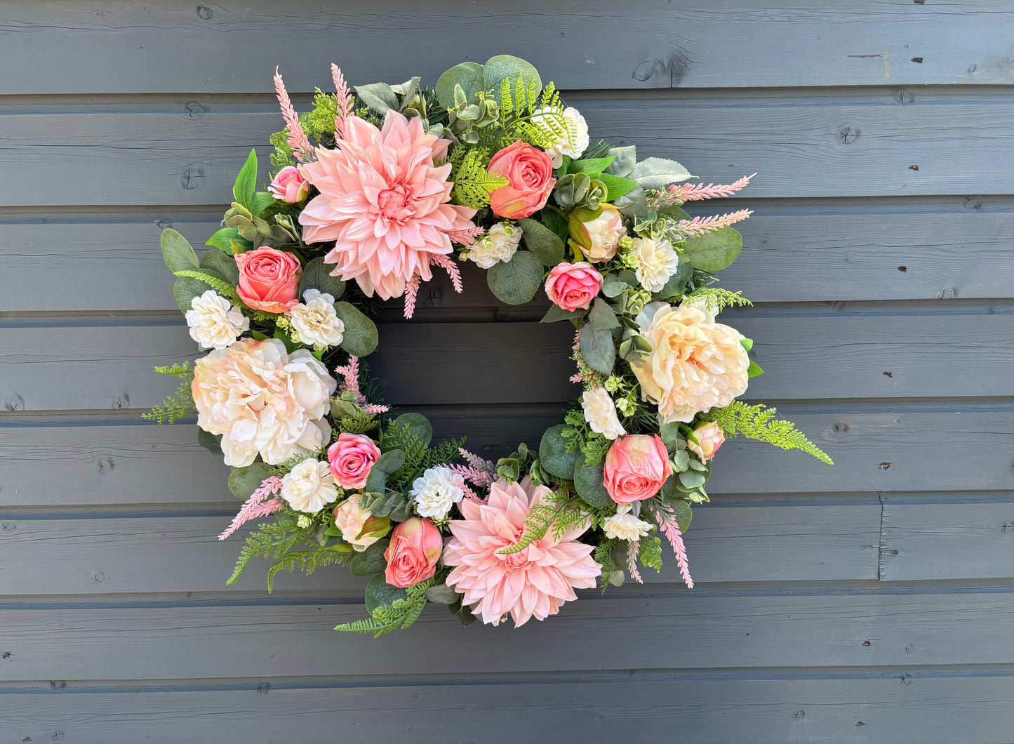 Coral Delux Wreath