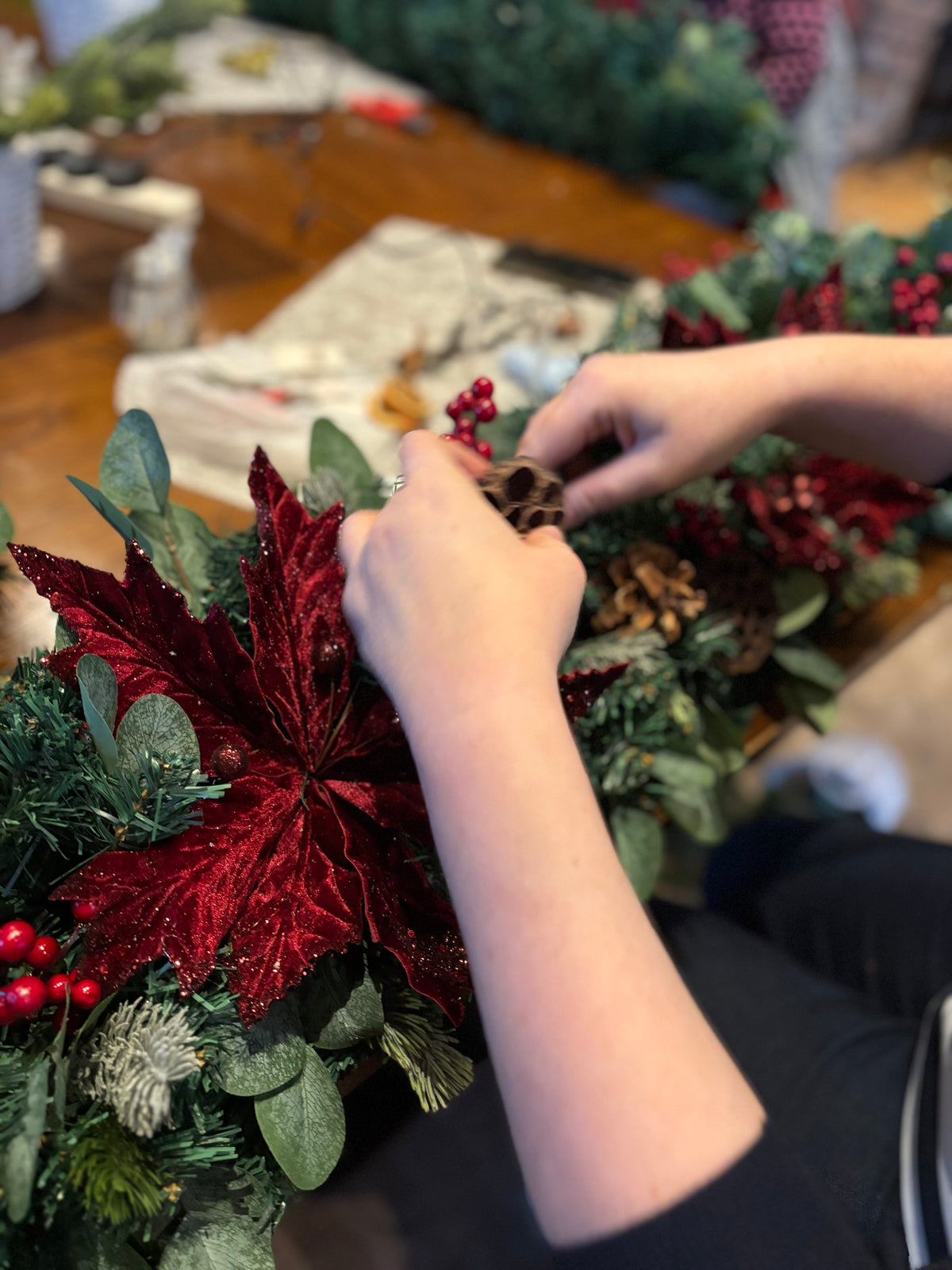 Artificial Christmas Garland Workshop - SATURDAY 28th November