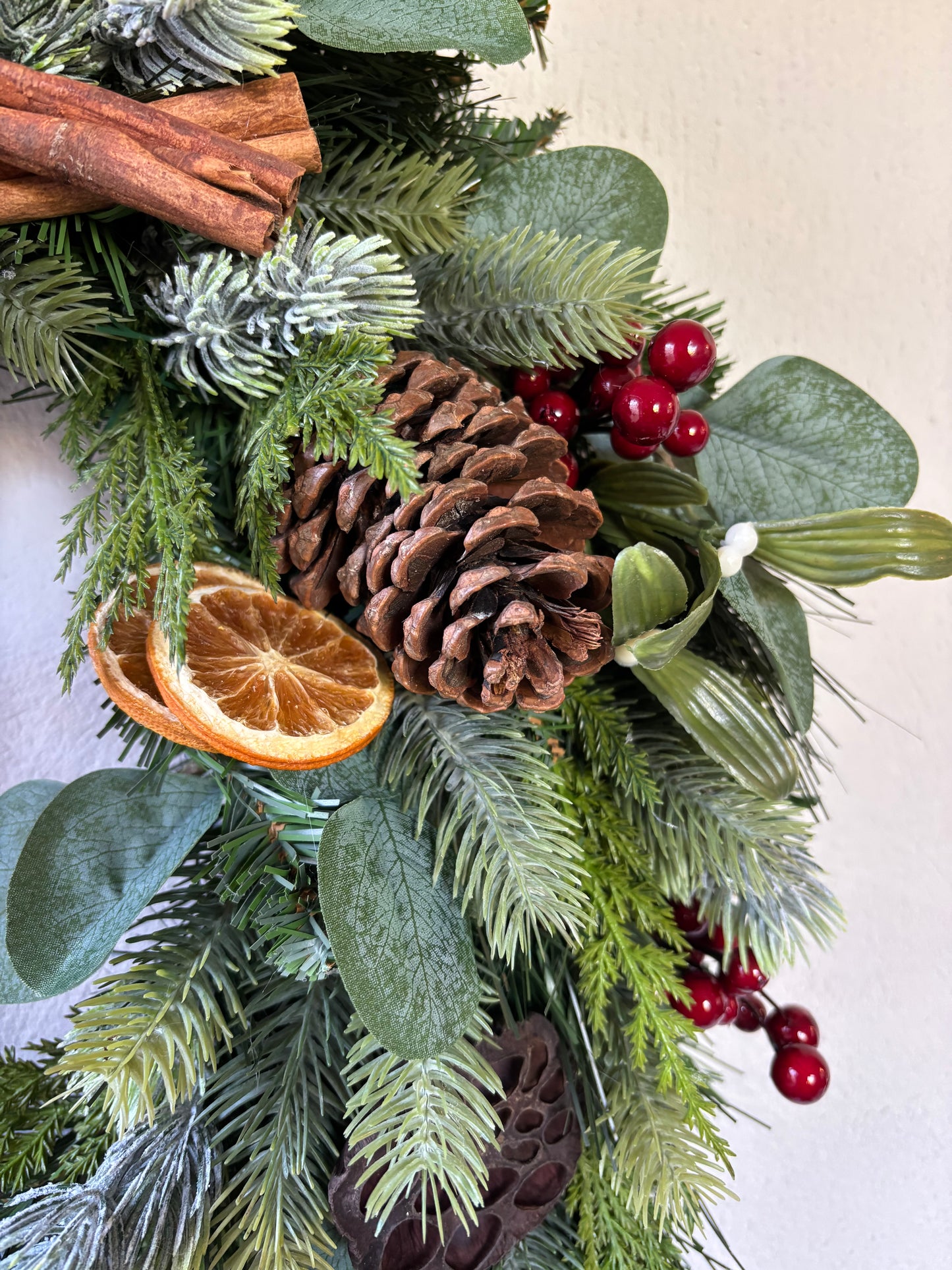 XL Traditional Christmas Wreath