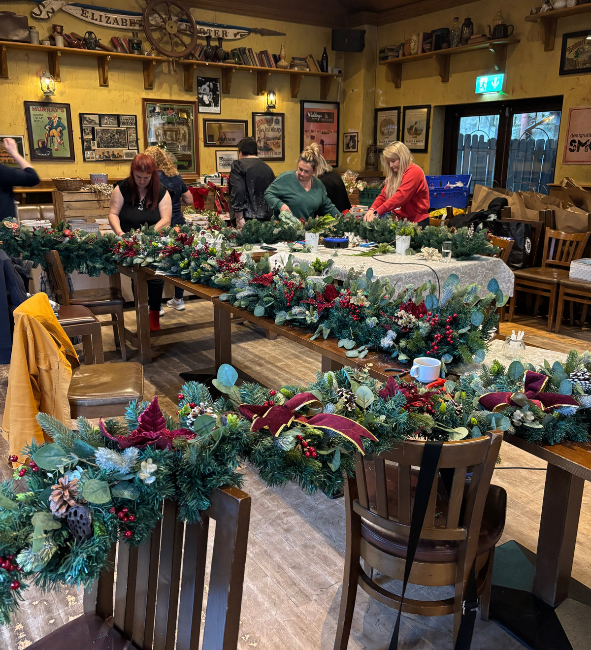 Artificial Christmas Garland Workshop - SATURDAY 28th November