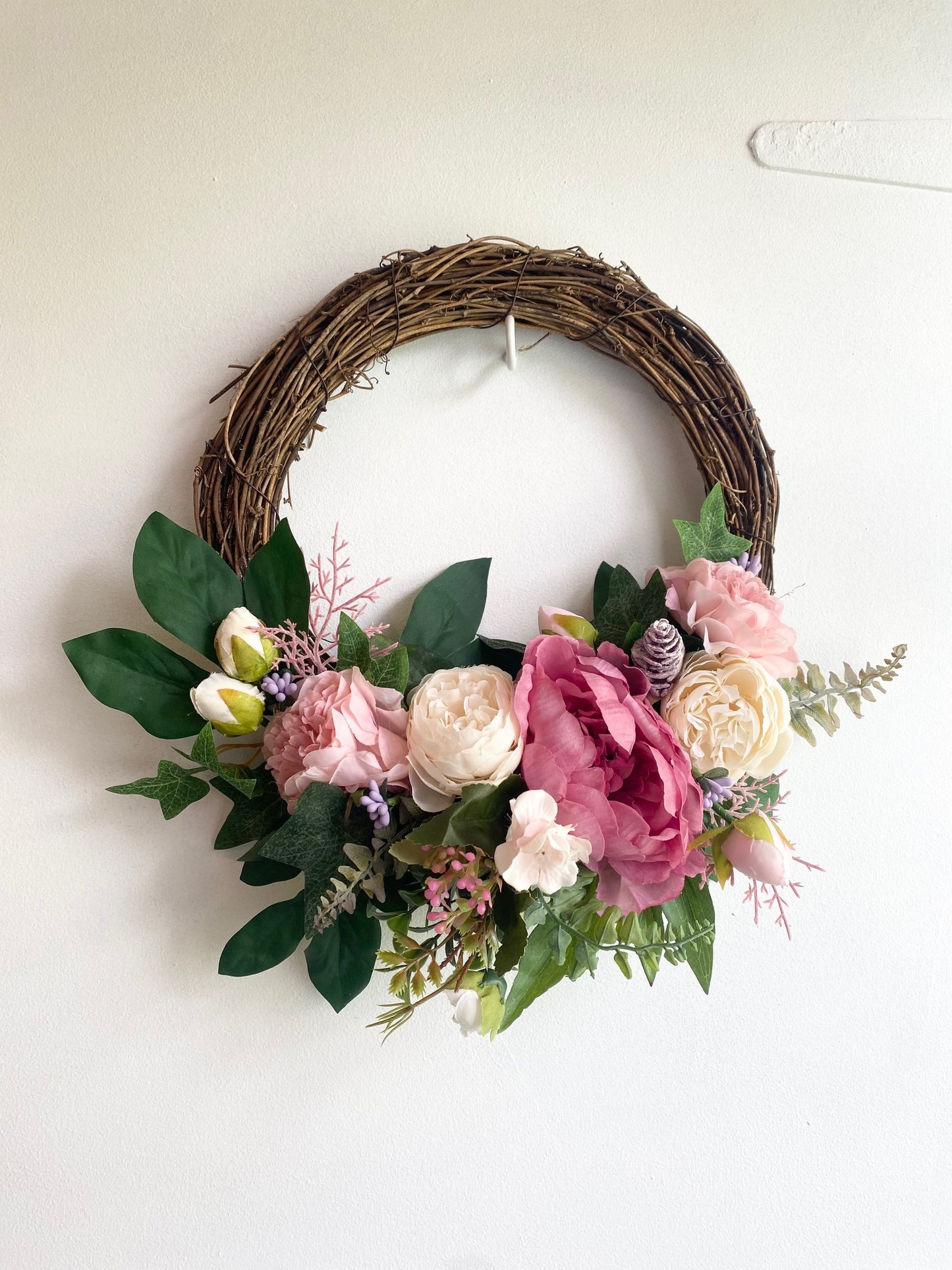 LAUREN Wreath